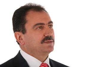 Dünyanın kirletemediği ADAM Muhsin Yazıcıoğlu